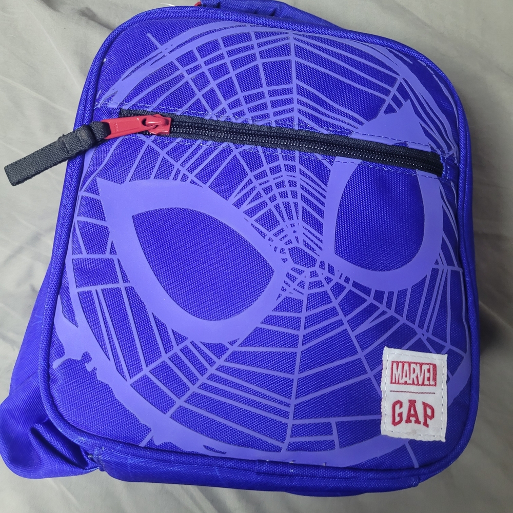 NWT Marvel Spider-Man Blue and Red Kids Lunch Bag
